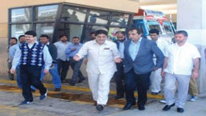 Minister of State for Transport, Abdul Ghani Kohli during surprise visit to Toll Plaza Lakhanpur on Sunday. 