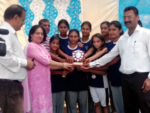 DDC Samba, Sheetal Nanda felicitating winners during Athletic Meet on Tuesday.