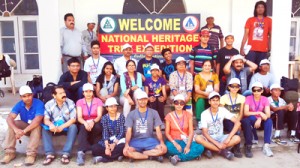 Participants of 7th National Heritage Trek Expedition posing for group photograph.