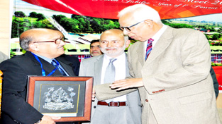 Governor N N Vohra during Alumni Meet of NIT Srinagar.