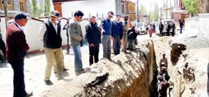 CEC, Rigzin Spalbar along with team of engineers inspecting ongoing works in Leh on Monday.