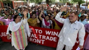 Anganwari workers and helpers during a protest at Jammu on Saturday.— Excelsior/Rakesh