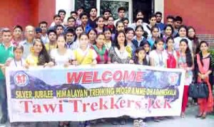 Trekkers posing for group photograph before leaving for Dharamshala.