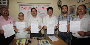 Joint Forum of KP organisations representatives at a press conference at Jammu on Thursday.     —Excelsior/Rakesh