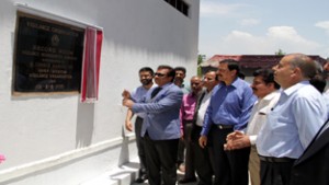 Director Vigilance Owais Ahmad inaugurating record block at Vigilance Hqrs at Peer Bagh in Srinagar on Monday.