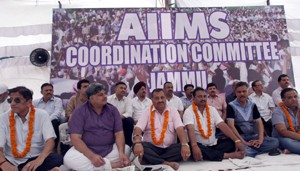 Members of AIIMS Coordination Committee during third day of their hunger strike at Jammu on Sunday. —Excelsior/Rakesh