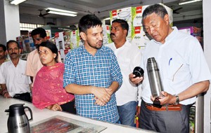 Minister for Cooperatives, Chering Dorjay during his visit to Super Bazar, Jammu on Monday.