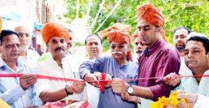 DC Udhampur and others inaugurating Sudhmahadev mela on Monday.