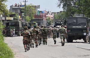A Jammu and Kashmir Police (JKP) bullet proof bunker engaged in anti-terror operation at Dinanagar on Monday. (UNI)
