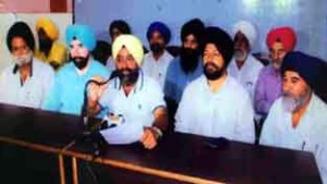 Five elected members of DGPC from other group, addressing press conference in Jammu on Monday.