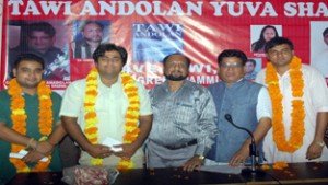 Chander Mohan Sharma convener Tawi Andolan at a function at Jammu on Monday.