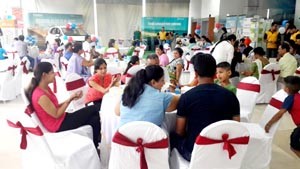 Customers during Engagement Programme at Hillview in Jammu.