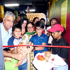 Children inaugurating 10D Dark Ride Motion Theatre at Hotel 17 Miles.
