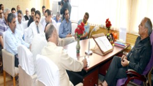 Horticulture Minister chairing a meeting on Monday. 
