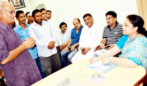 MoS, Education & Culture Priya Sethi holding public darbar at BJP Headquarters, Jammu on Saturday.-Excelsior/Rakesh