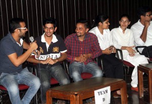 Quiz Competition being conducted at Brig Rajinder Singh Auditorium, University of Jammu on Saturday. -Excelsior/Rakesh