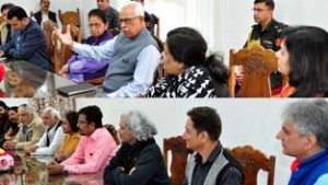 Governor N N Vohra interacting with artists after inaugurating National Art Camp.