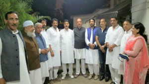JKPCC leaders’ delegation during meeting with top AICC leader G N Azad at Delhi on Monday.