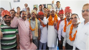 Newly elected office bearers of JKBWA posing for a group photograph.