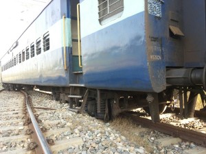 Derailed bogies of Tata Moori Express near Hiranagar on Tuesday. —Excelsior/Gautam