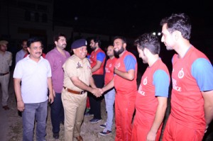 SP City, Shiv Kumar Chauhan interacting with players while inaugurating Night Cricket Tournament in Jammu.