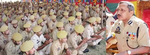 ADGP Navin Agarwal addressing jawans.