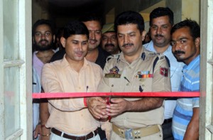 SSP Samba, Joginder Singh inaugurating CCTV at Samba on Monday. -Excelsior/Gautam