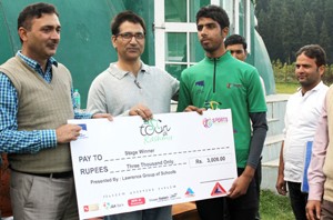Winner of 3rd stage of Khyber 13th Tour de Kashmir being felicitated in Srinagar on Monday. 