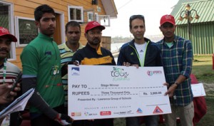 Waheed Padroo being felicitated.