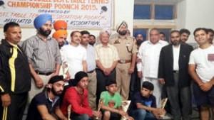 Winners of TT titles posing alongwith chief guest and other dignitaries in Poonch.