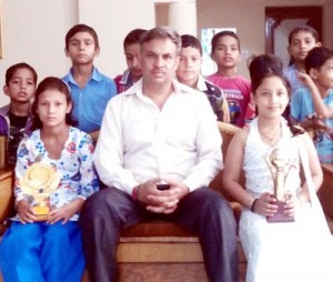 Winners posing alongwith chief guest during Prize Distribution Function organized by CSCA at Udhampur.