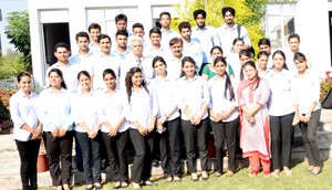 Participants and Resource Person of ‘Stress Management’ workshop at Kathua Campus of JU.