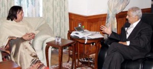 Chief Minister, Mufti Mohd Sayeed in a meeting with Union Minister, Najma Heptulla at Srinagar on Monday.