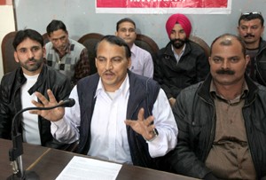 Clerical Staff Association president, Babu Hussain Malik addressing press conference in Jammu on Thursday.—Excelsior/ Rakesh