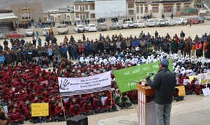 A leader addressing rally, seeking justice for rape and murder victim, at Leh on Thursday. — Excelsior/Stenzin