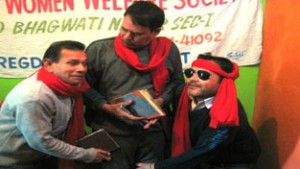 Artists of Lalded presenting a Dogri nukkad ‘Lakhari’ at Kunjwani in Jammu.