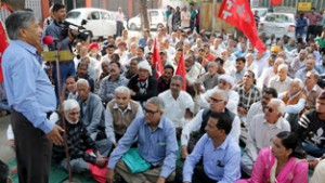 CPI(M) leader My Tarigami addressing a rally at Press Club Jammu on Tuesday. -Excelsior/ Rakesh