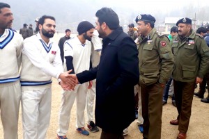 Chief guest interacting with players during the final match of Kupwara Cricket Tournament on Saturday.