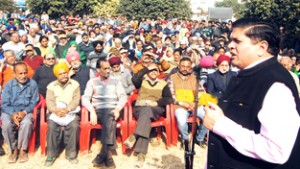 SOS International chairman, Rajiv Chuni addressing refugees on Sunday. 