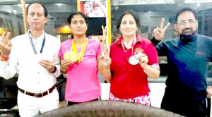 J&K athletes posing for a group photograph after excelling in National Veteran Athletic Championship.