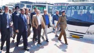 Divisional Commissioner Dr Pawan Kotwal inspecting traffic scenario in Jammu on Monday.