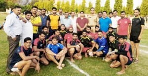 Mrs India Exquisite, Meenu Mahajan and others on the opening of “Colours Masters”, a Unisex Salon at Trikuta Nagar in Jammu.