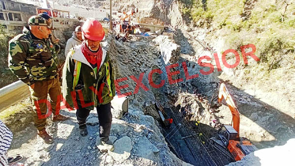 BRO engineers examining bailey bridge site at Kela Morh in Ramban on Wednesday. —Excelsior/Parvaiz Mir