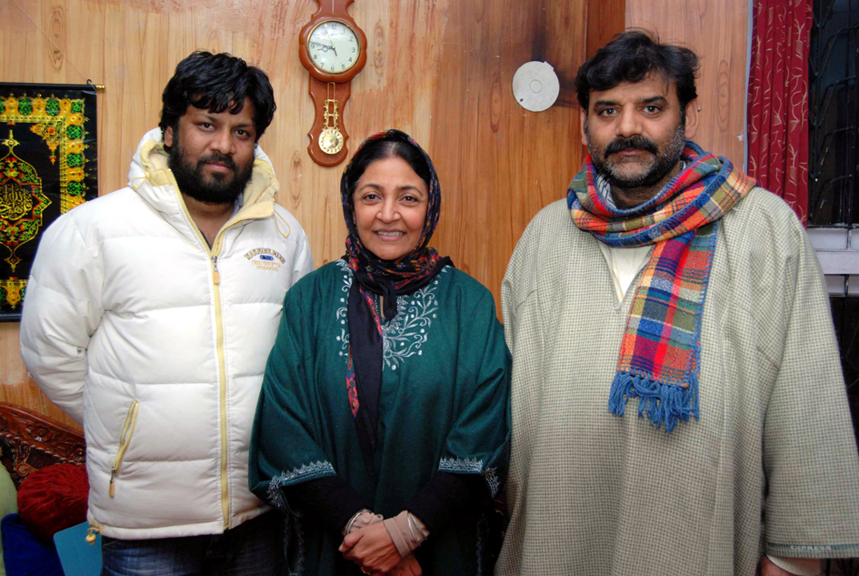 Sanjay Amar and AShwini gadoo with deepti Naval.jpg1 copy