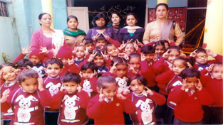 Principal Gokila Aggarwal, alongwith the students and staff of Vidya Vihar Public School, Patel Bazar, Fattu Chowghan, Jammu posing for a group photograph during a 2-day Scout and Guide Bunnies Camp, which concluded today. Principal Gokila Aggarwal, alongwith the students and staff of Vidya Vihar Public School, Patel Bazar, Fattu Chowghan, Jammu posing for a group photograph during a 2-day Scout and Guide Bunnies Camp, which concluded today.