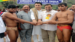 Joint winners being felicitated by Rakesh Wazir and Shiv Kumar Sharma at Jhajjar Kotli in Jammu on Thursday.