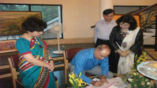 Union Home Secretary, Anil Goswami inaugurating art exhibition at India Islamic Cultural Centre in New Delhi.