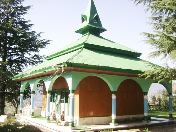 DARBAR LAR SHARIEF WANGAT