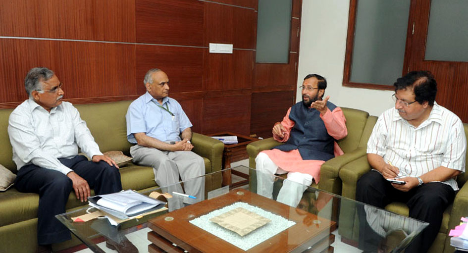 Defence Secretary, R.K. Mathur along with senior officer Ministry of Environment and Climate Change meeting the Minister of State for Information and Broadcasting (Independent Charge), Environment, Forest and Climate Change (Independent Charge) and Parliamentary Affairs, Shri Prakash Javadekar, in New Delhi on Thursday. Defence Secretary, R.K. Mathur along with senior officer Ministry of Environment and Climate Change meeting the Minister of State for Information and Broadcasting (Independent Charge), Environment, Forest and Climate Change (Independent Charge) and Parliamentary Affairs, Shri Prakash Javadekar, in New Delhi on Thursday.