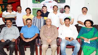 J&K shooters posing alongwith office bearers of the Association and officials in Jammu. J&K shooters posing alongwith office bearers of the Association and officials in Jammu.